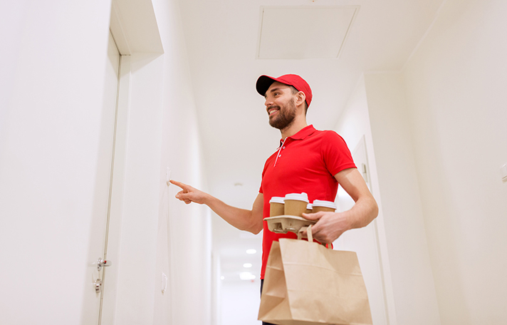La bolsa de papel crece el 15% en 2017 y está presente en todo tipo de comercios